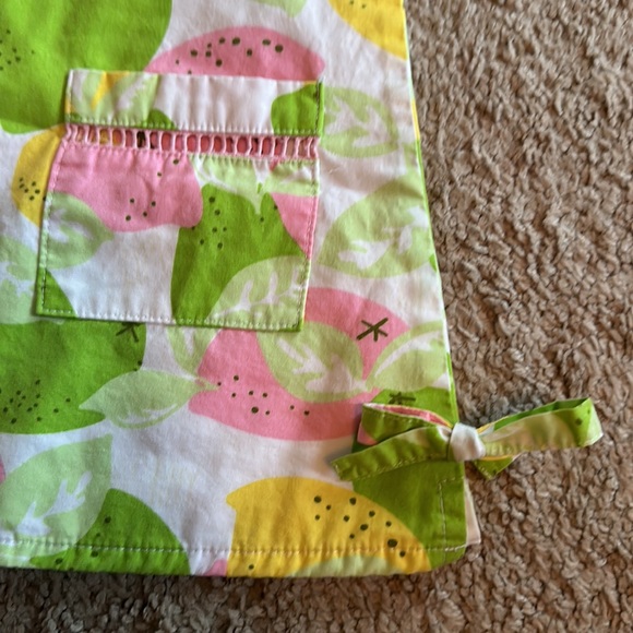 Lilly Pulitzer Girls Dress size 18-24 months - Picture 4 of 4